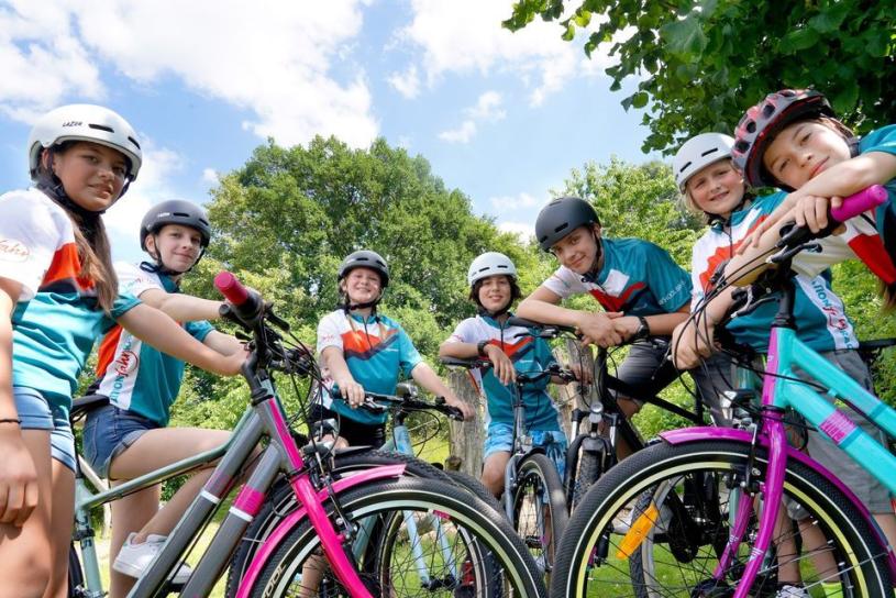 Jugendliche_auf_räder